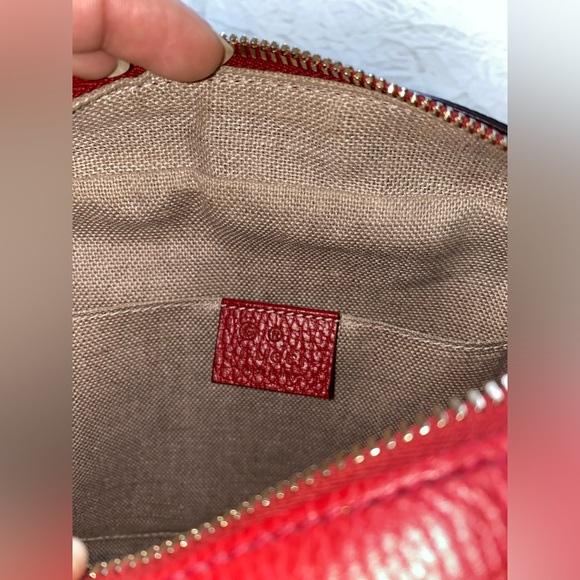 Gucci Bree Crossbody Canvas Bag - Picture 5 of 9